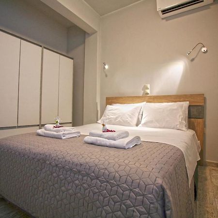 Palaiá Fókaia Seaview-Apartments מראה חיצוני תמונה