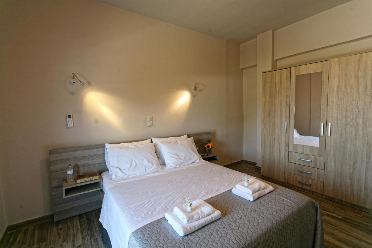 Palaiá Fókaia Seaview-Apartments מראה חיצוני תמונה